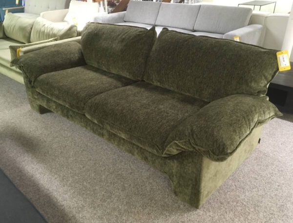 3 Zitsbank Groen (lichte schade rugleuning)