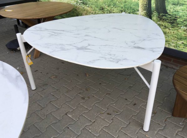 Tuintafel driehoek 150cm