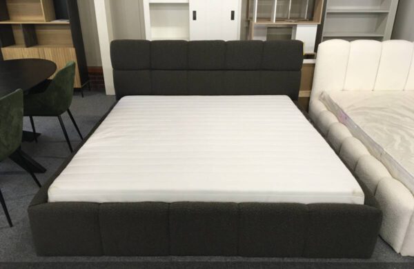 Bedframe bouclé bruin + rolbodem 180x200cm (excl. matras)