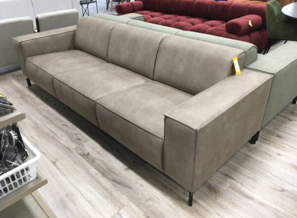 3 Zitsbank steen