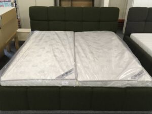 Bedframe Bouclé groen met opbergvak 180x200cm (excl. matras)