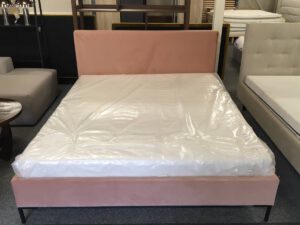 Bed + rolbodem Roze 160x200cm (excl. matras)