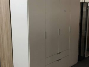 4 Deurs kledingkast met 2 laden 180cm