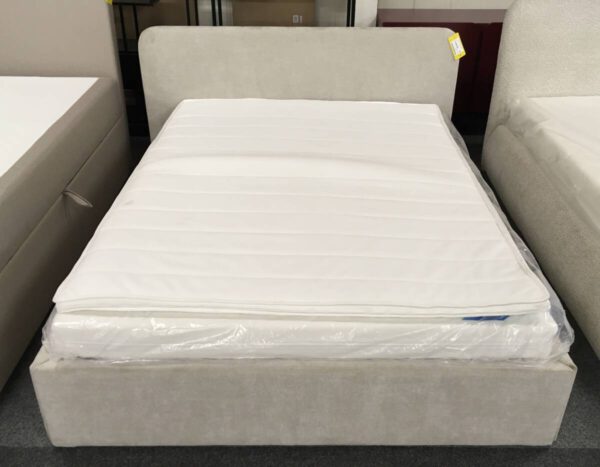 Ledikant 140x200cm (excl. bodem/matras)