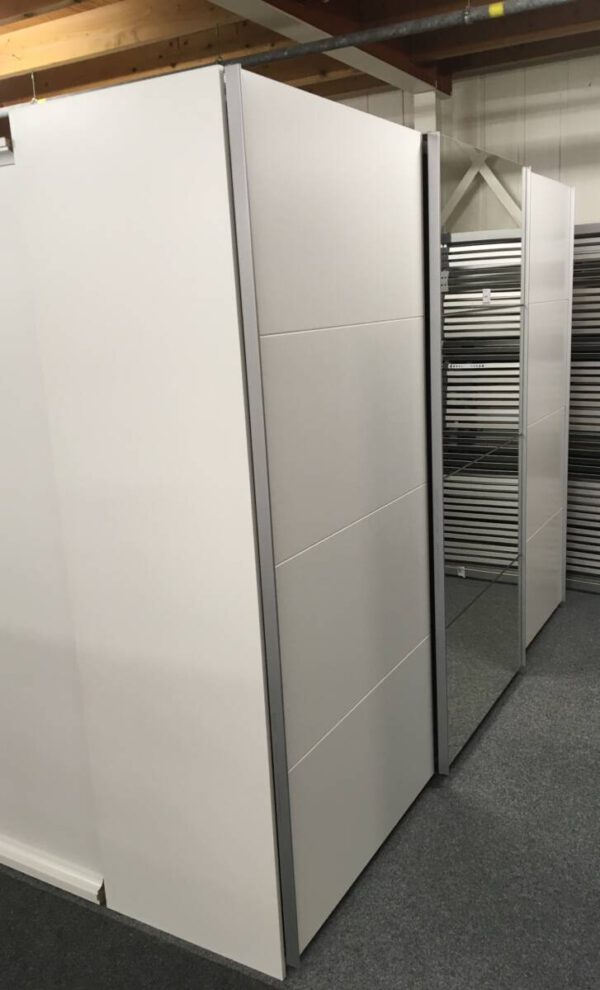 Zweefdeurkast wit 270 cm - Afbeelding 2
